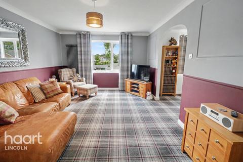 3 bedroom detached bungalow for sale, Acer Close, Lincoln