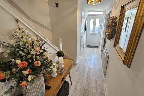 3 bedroom detached house for sale, Palmer Avenue, Bottesford, Leicestershire