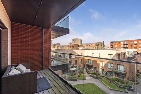 3 bedroom flat to rent, Lismore Boulevard, London NW9