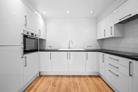 2 bedroom retirement property for sale, Pitson Close, Surrey KT15