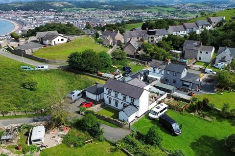 4 bedroom cottage for sale, Pyllau Road, Great Orme, Llandudno