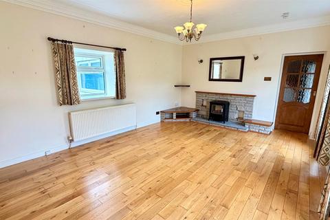4 bedroom cottage for sale, Pyllau Road, Great Orme, Llandudno