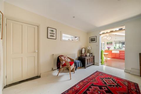 4 bedroom semi-detached house for sale, 17 Oak Street, Belle Vue, Shrewsbury, SY3 7RQ
