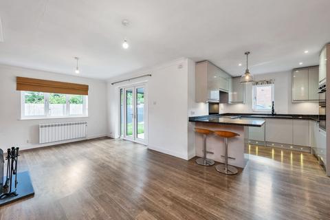 3 bedroom detached bungalow for sale, Icknield Close, Newmarket CB8