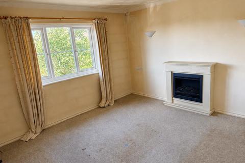 1 bedroom flat for sale, Kensington Court, Grays