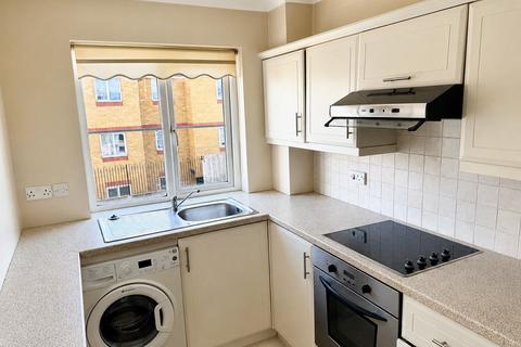 1 bedroom flat for sale, Kensington Court, Grays