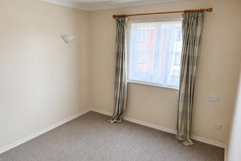 1 bedroom flat for sale, Kensington Court, Grays