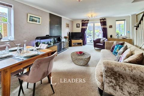 2 bedroom semi-detached house for sale, Moors Close, Deanshanger, Milton Keynes