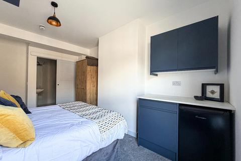 1 bedroom terraced house to rent, Room 4, George Street