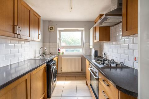 1 bedroom flat to rent, Manor Park Road, Manor Park, London, E12