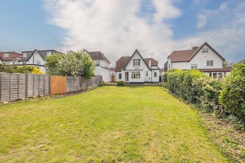3 bedroom detached house for sale, Syke Ings, Richings Park SL0