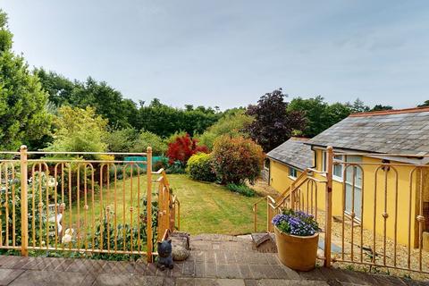 3 bedroom chalet for sale, Ashford Road, Fordingbridge, SP6 1BZ
