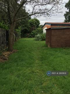 1 bedroom flat to rent, Medway Gardens, Wembley, HA0