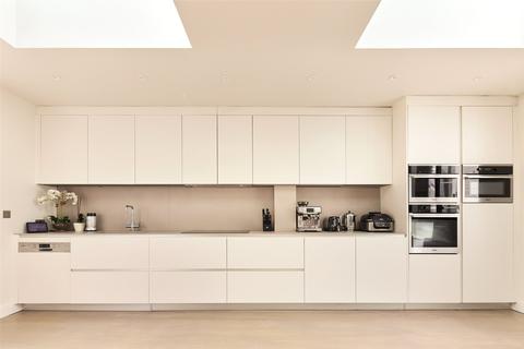 4 bedroom apartment for sale, Portobello Road, London, W11