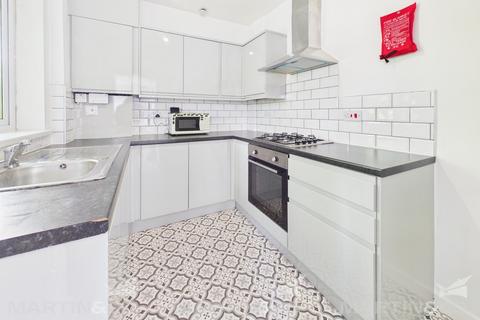 undefined, The Crescent, Woodlands
