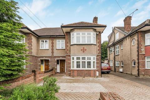 Westpole Avenue, Cockfosters, EN4