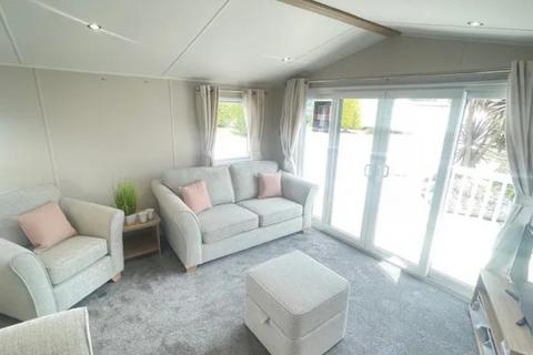 2 bedroom park home for sale, Tarka Holiday Park – Devon