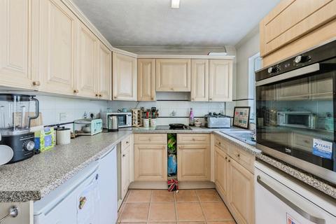 2 bedroom semi-detached house for sale, Peacock Close, Plymouth