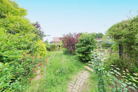 2 bedroom detached bungalow for sale, Glentrammon Road, Orpington