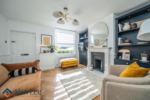 2 bedroom terraced house for sale, High Street, Macclesfield, SK11 8BR