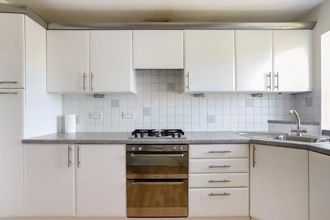 2 bedroom flat for sale, Weydon Lane, Farnham, GU9