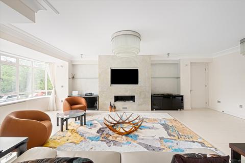 3 bedroom flat for sale, Viceroy Court, Prince Albert Road, St John's Wood NW8