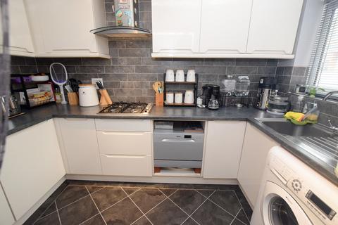 3 bedroom detached house for sale, Cardinals Close, Donnington Wood, Telford, TF2 7HW