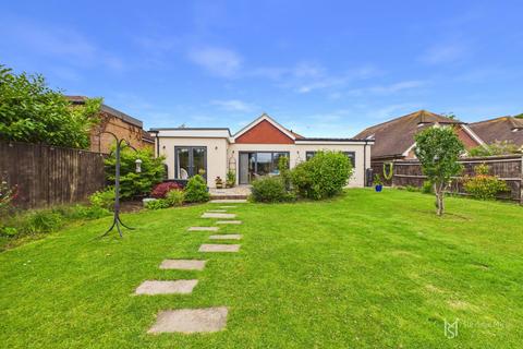 3 bedroom detached bungalow for sale, Eastbourne Road, Eastbourne BN20