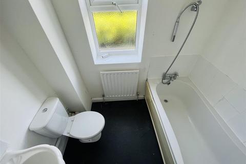 Studio to rent, Claverham Road, Claverham, BS49