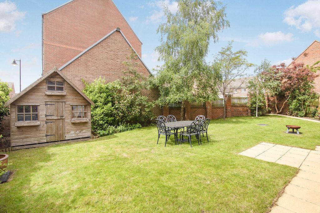 House in Newcastle upon Tyne, North Gosforth - View 2