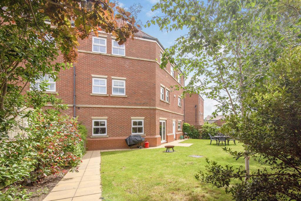 House in Newcastle upon Tyne, North Gosforth - View 3