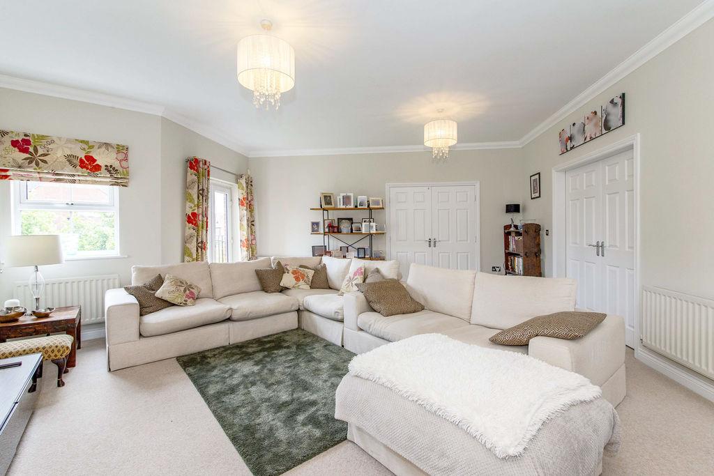 House in Newcastle upon Tyne, North Gosforth - View 4