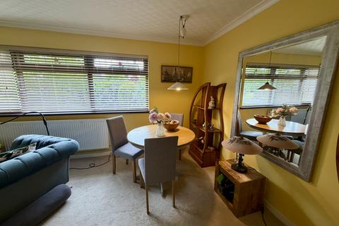 3 bedroom detached bungalow for sale, Ger Y Llan, Penrhyncoch SY23
