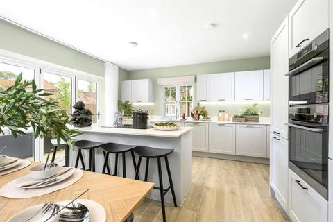 5 bedroom detached house for sale, Millside Grange, Little Green Lane, Croxley Green