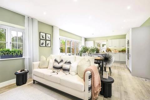 5 bedroom detached house for sale, Millside Grange, Little Green Lane, Croxley Green