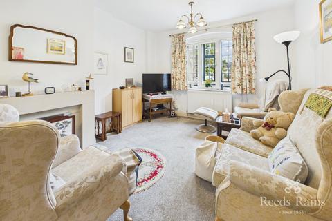 2 bedroom apartment for sale, Barracks Square, Cheshire SK11
