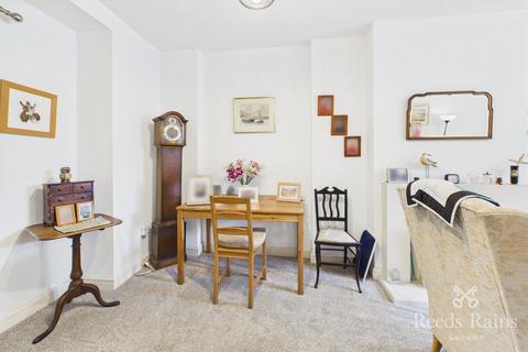 2 bedroom apartment for sale, Barracks Square, Cheshire SK11