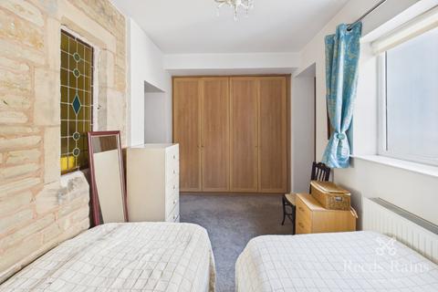 2 bedroom apartment for sale, Barracks Square, Cheshire SK11