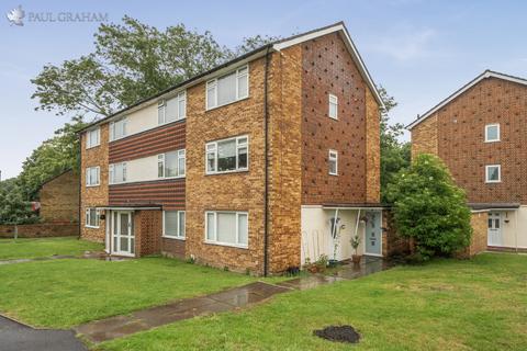 undefined, Culvers Avenue, Carshalton