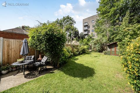 undefined, Kingswood Drive, Carshalton