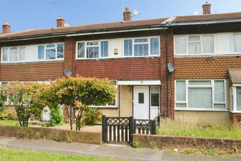 Tamar Way, Langley