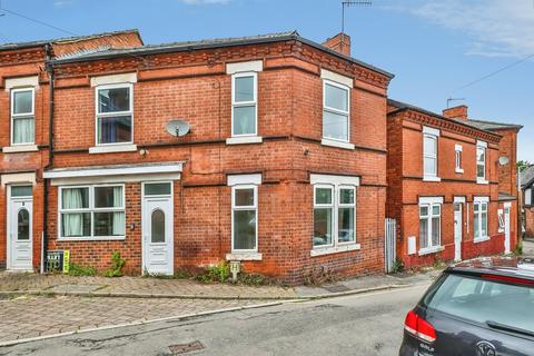 4 bedroom terraced house for sale, Northgate Street, Ilkeston