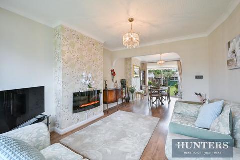 3 bedroom terraced house for sale, Inveresk Gardens, Worcester Park