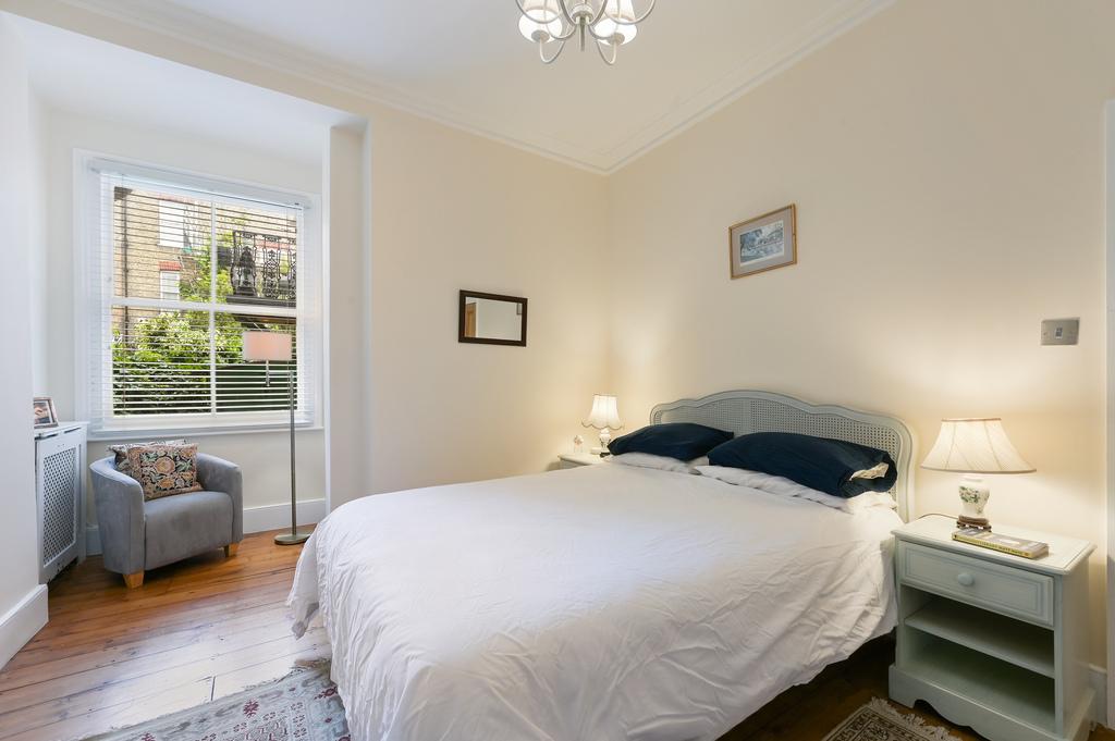 Apartment in London, Brook Green - View 5