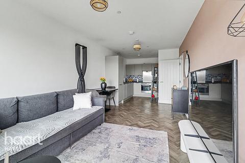 1 bedroom apartment for sale, Blyth Road, Hayes