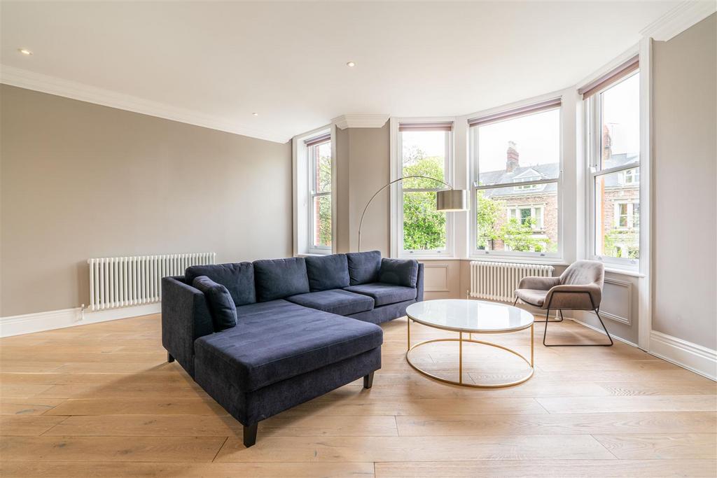 Apartment in Newcastle upon Tyne, Gosforth - View 2