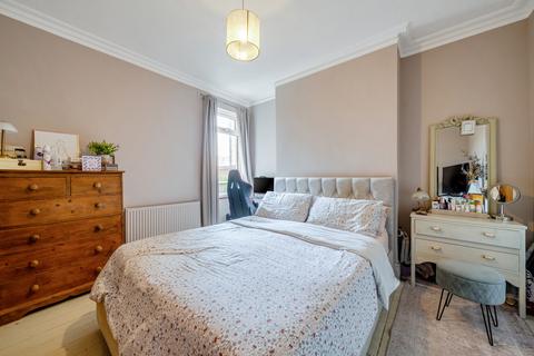 2 bedroom apartment for sale, Crown Lane, Bromley, Kent, BR2