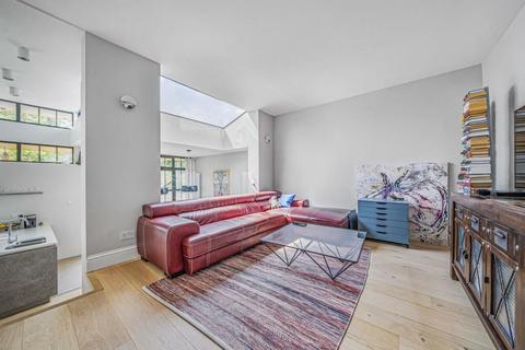 4 bedroom semi-detached house for sale, Baring Road, London
