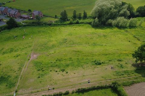 Land for sale, Newport TF10