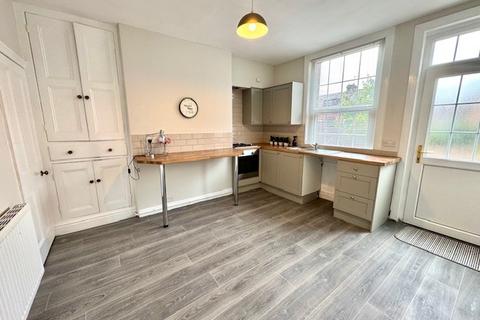 2 bedroom house to rent, Windermere Road, BARNSLEY